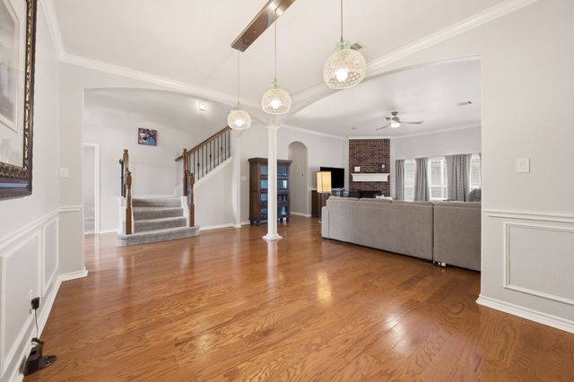 1080 Estates Drive, Kennedale, TX 76060