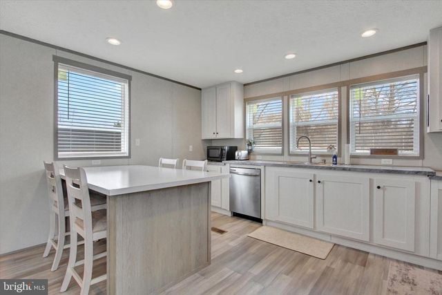 39 CHESAPEAKE EST, Thomasville, PA 17364