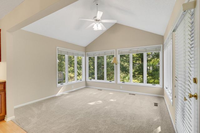 8313 Essex Road, Chanhassen, MN 55317