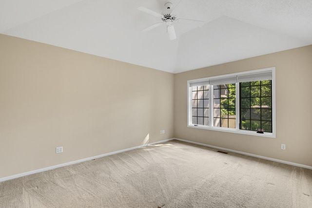 8313 Essex Road, Chanhassen, MN 55317