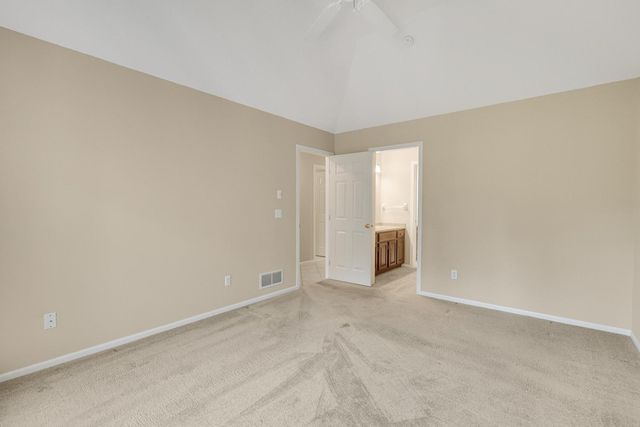 8313 Essex Road, Chanhassen, MN 55317