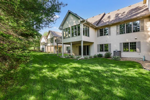 8313 Essex Road, Chanhassen, MN 55317