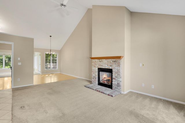 8313 Essex Road, Chanhassen, MN 55317