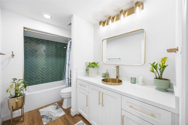 14 Greenway Plaza 23P, Houston, TX 77046