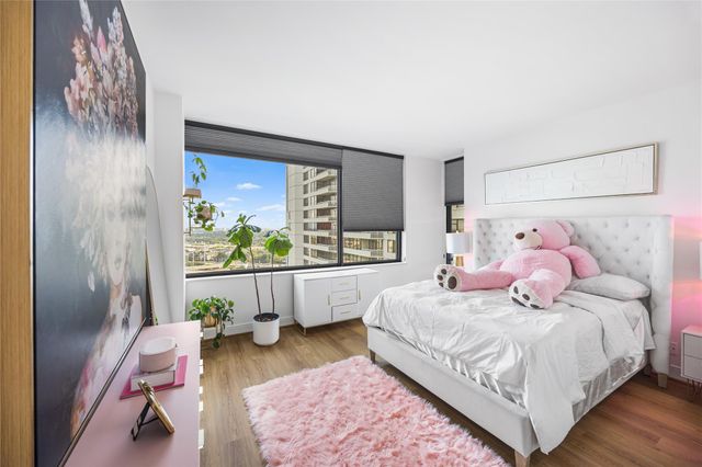 14 Greenway Plaza 23P, Houston, TX 77046