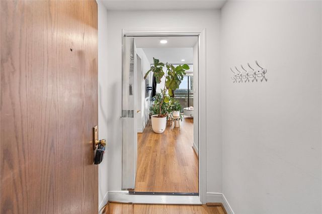 14 Greenway Plaza 23P, Houston, TX 77046