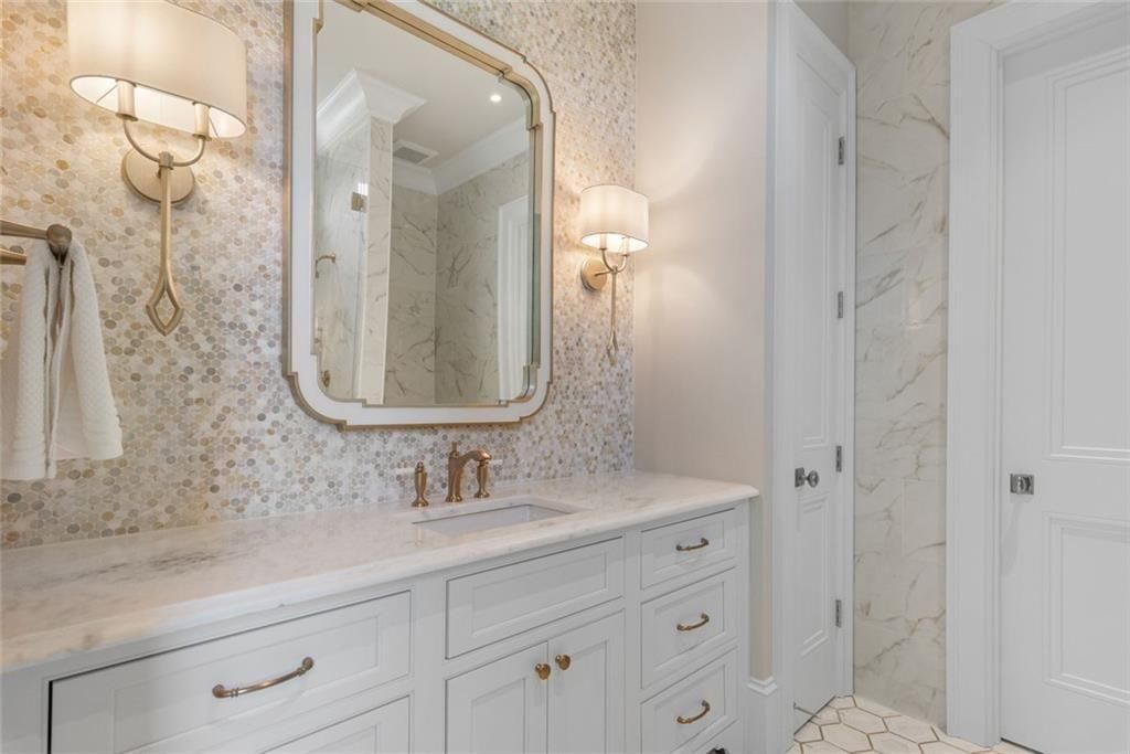 Image 35 of property listing at 3120 W Addison Drive, Alpharetta, GA 30022