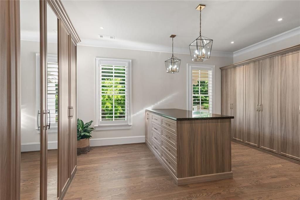 Image 56 of property listing at 3120 W Addison Drive, Alpharetta, GA 30022