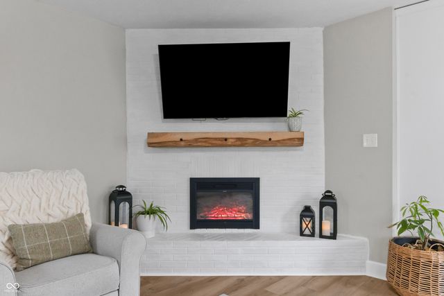 285 Earl Park Way, Westfield, IN 46074