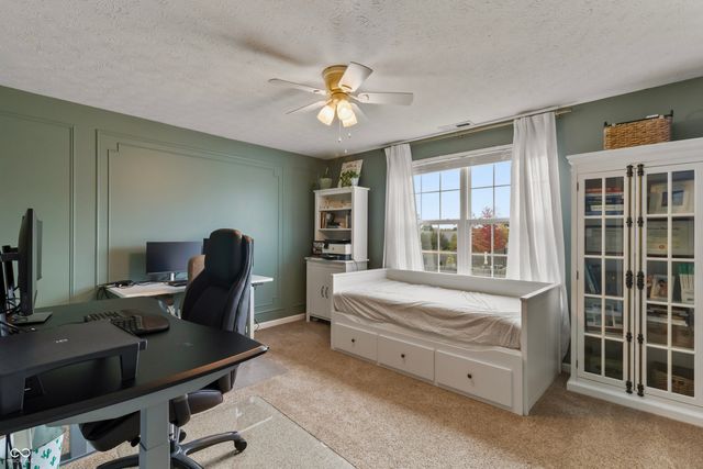 285 Earl Park Way, Westfield, IN 46074