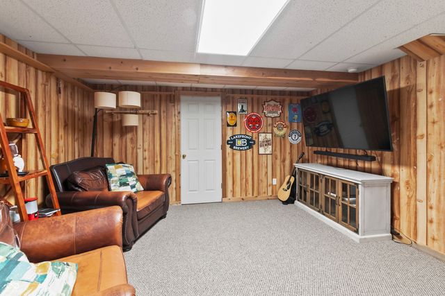 285 Earl Park Way, Westfield, IN 46074