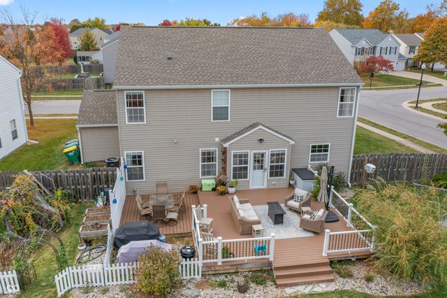 285 Earl Park Way, Westfield, IN 46074