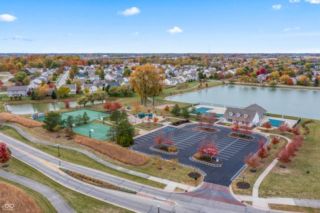 285 Earl Park Way, Westfield, IN 46074