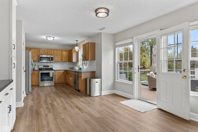 285 Earl Park Way, Westfield, IN 46074