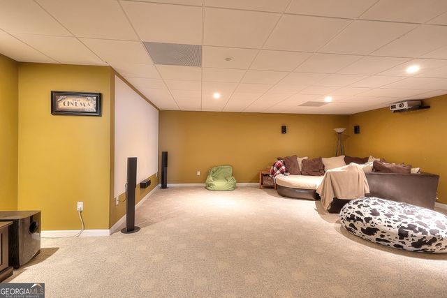 2524 Lois Court, Loganville, GA 30052