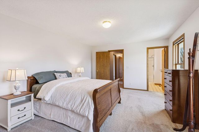 5913 Red Pine Boulevard, White Bear Twp, MN 55110