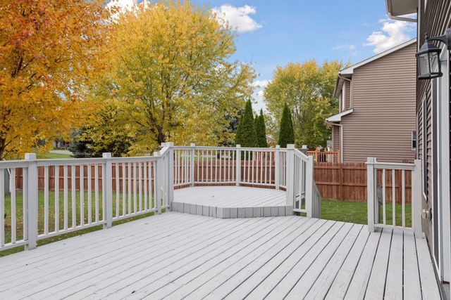 5913 Red Pine Boulevard, White Bear Twp, MN 55110