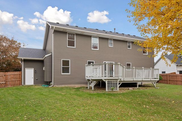 5913 Red Pine Boulevard, White Bear Twp, MN 55110