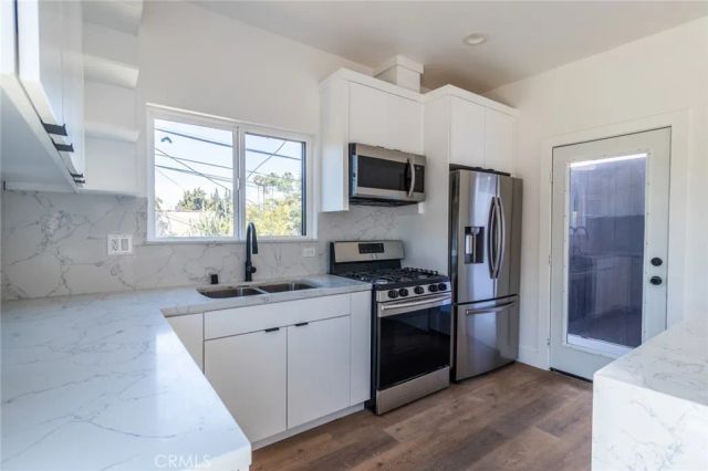 4505 W 18 Street, Los Angeles, CA 90019