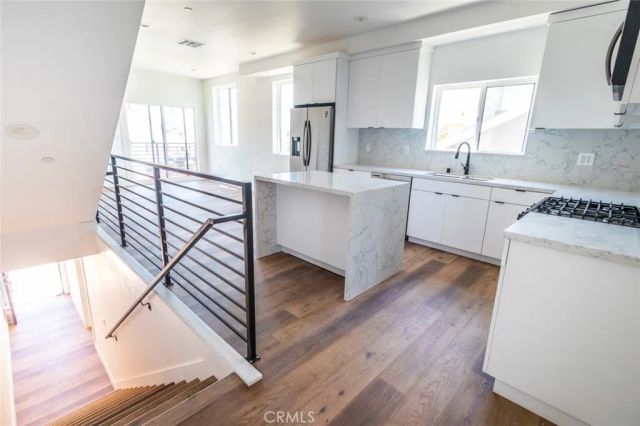 4505 W 18 Street, Los Angeles, CA 90019