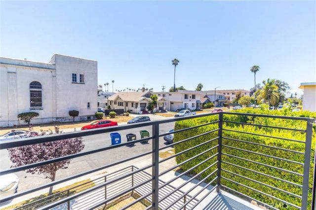 4505 W 18 Street, Los Angeles, CA 90019