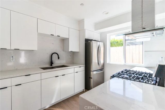 4505 W 18 Street, Los Angeles, CA 90019