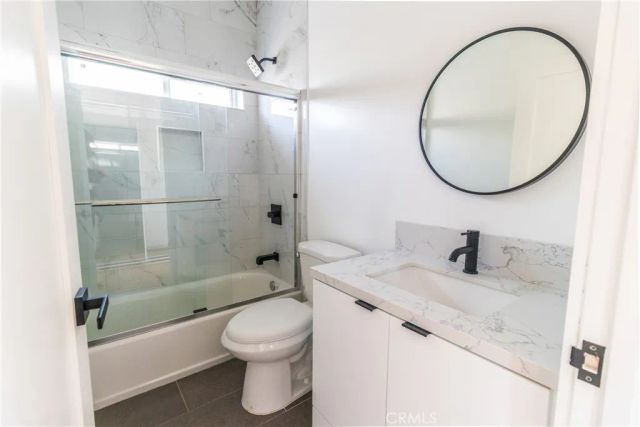 4505 W 18 Street, Los Angeles, CA 90019
