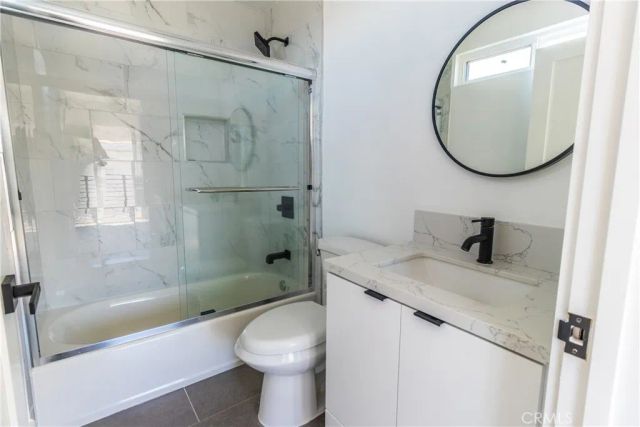 4505 W 18 Street, Los Angeles, CA 90019