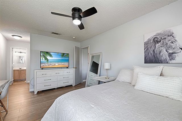 950 White Dove Drive, Arlington, TX 76017