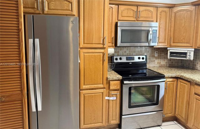 10330 SW 154th Cir Court 51, Miami, FL 33196