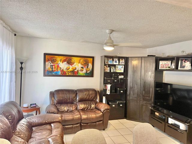 10330 SW 154th Cir Court 51, Miami, FL 33196