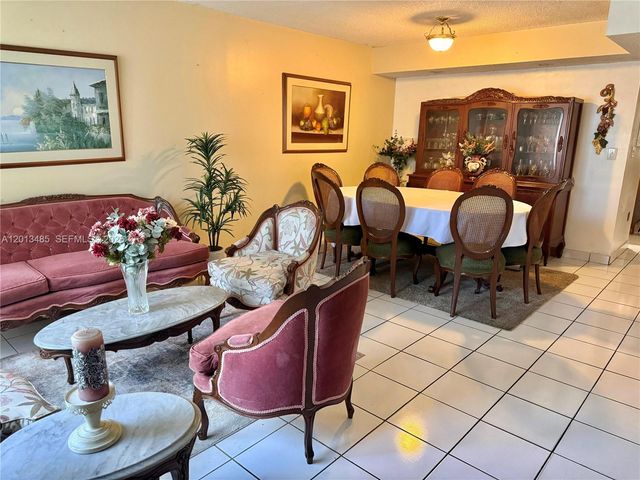 10330 SW 154th Cir Court 51, Miami, FL 33196