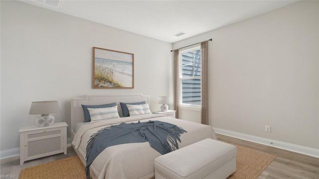 2017 Barton LN, Chesapeake, VA 23322