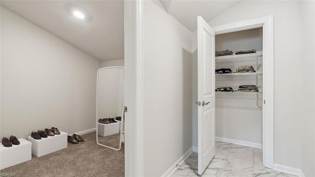 2017 Barton LN, Chesapeake, VA 23322