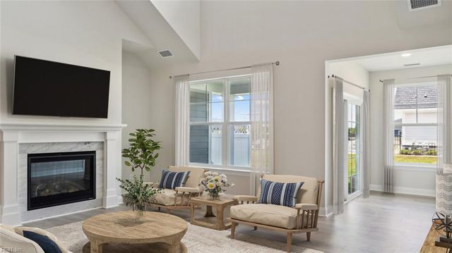 2017 Barton LN, Chesapeake, VA 23322