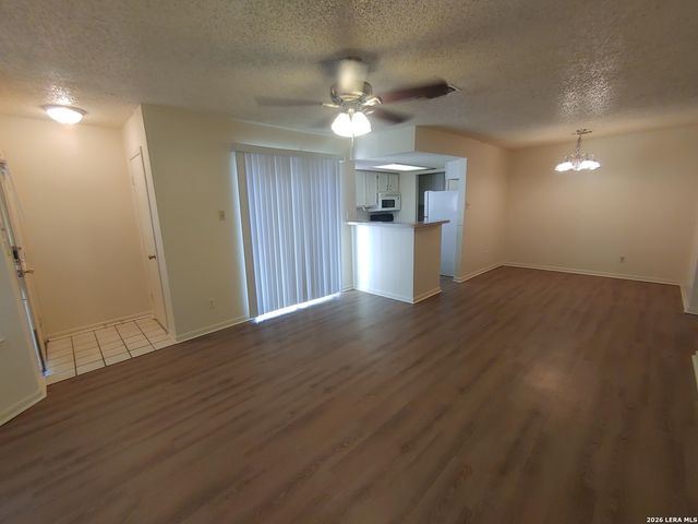6350 Cambridge Dr Apt 1, San Antonio, TX 78218