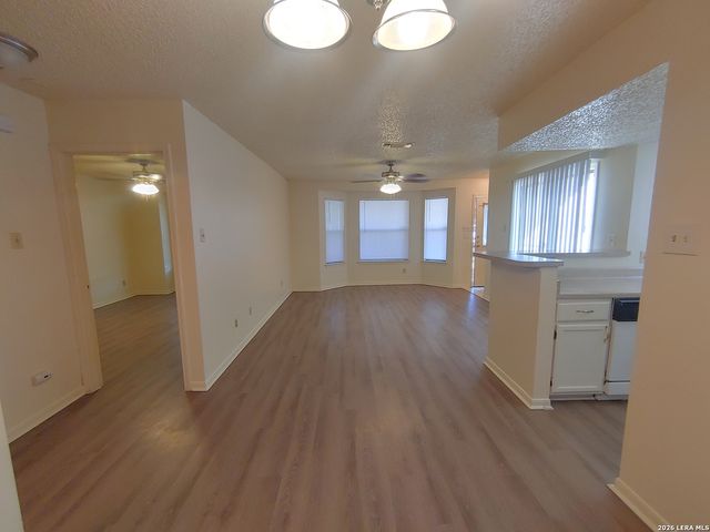 6350 Cambridge Dr Apt 1, San Antonio, TX 78218