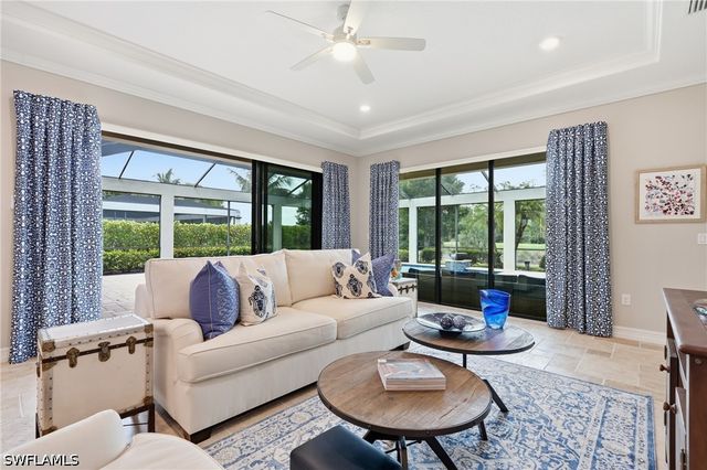9915 Corso Bello DR, Naples, FL 34113