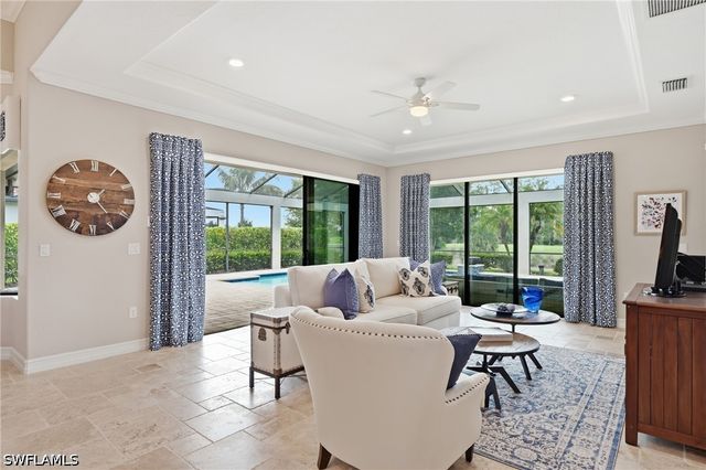9915 Corso Bello DR, Naples, FL 34113