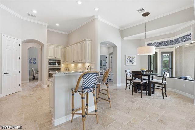 9915 Corso Bello DR, Naples, FL 34113