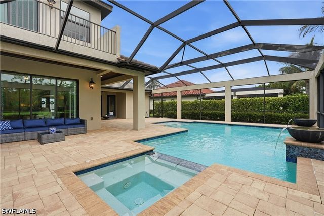 9915 Corso Bello DR, Naples, FL 34113