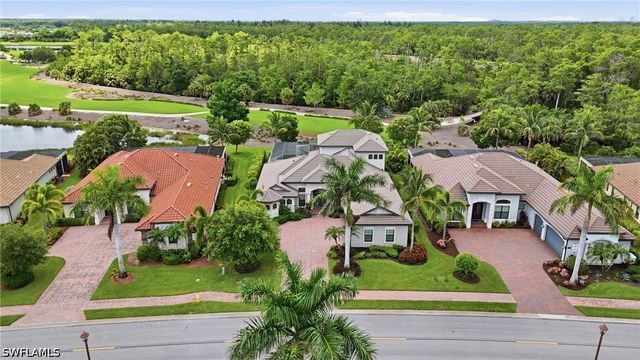 9915 Corso Bello DR, Naples, FL 34113