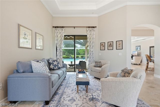 9915 Corso Bello DR, Naples, FL 34113