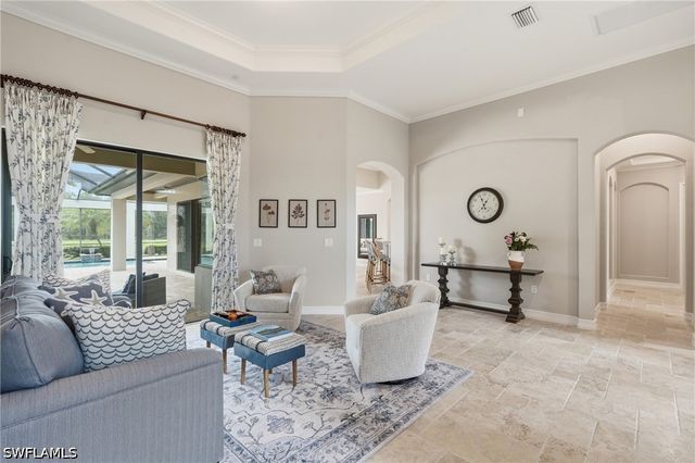 9915 Corso Bello DR, Naples, FL 34113