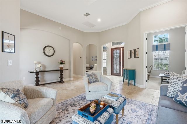 9915 Corso Bello DR, Naples, FL 34113
