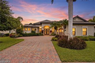 9915 Corso Bello DR, Naples, FL 34113