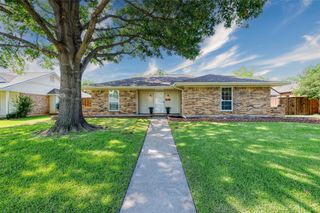 1336 Lark Lane, Lewisville, TX 75077