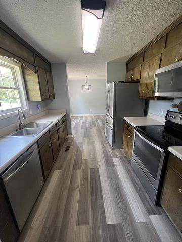 149 Hawthorne Rd, Pulaski, TN 38478