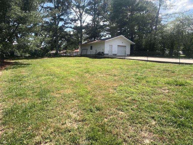 149 Hawthorne Rd, Pulaski, TN 38478