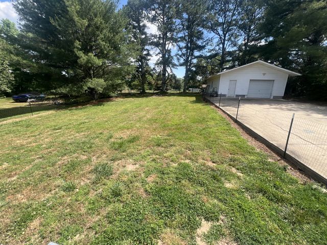 149 Hawthorne Rd, Pulaski, TN 38478